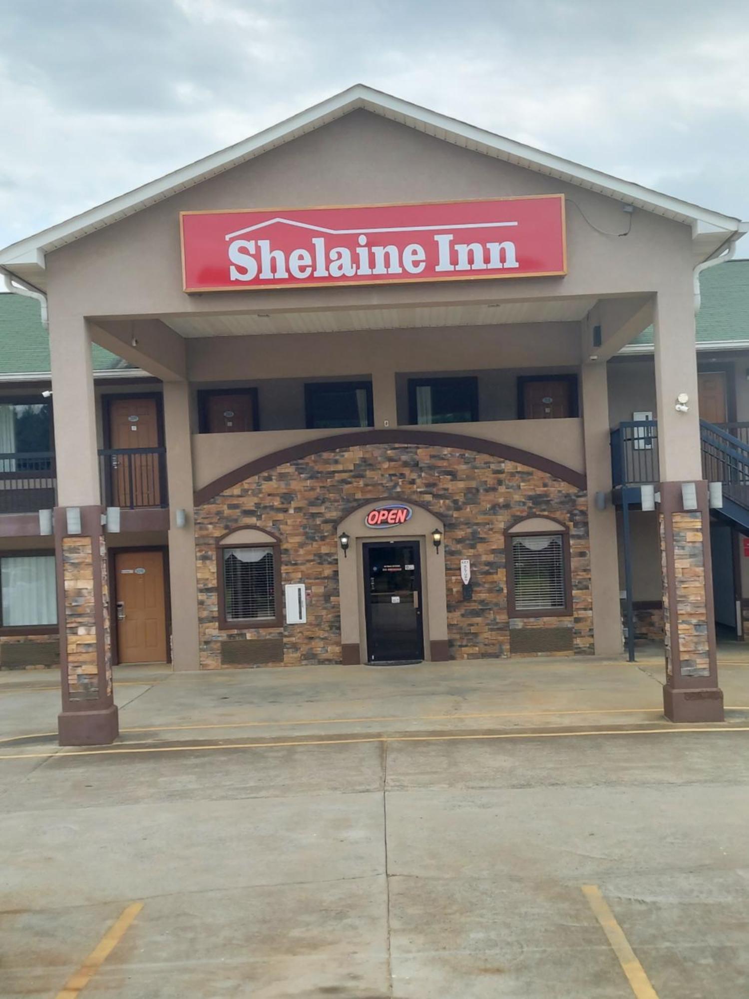 Shelaine Inn Jeffersonville ภายนอก รูปภาพ