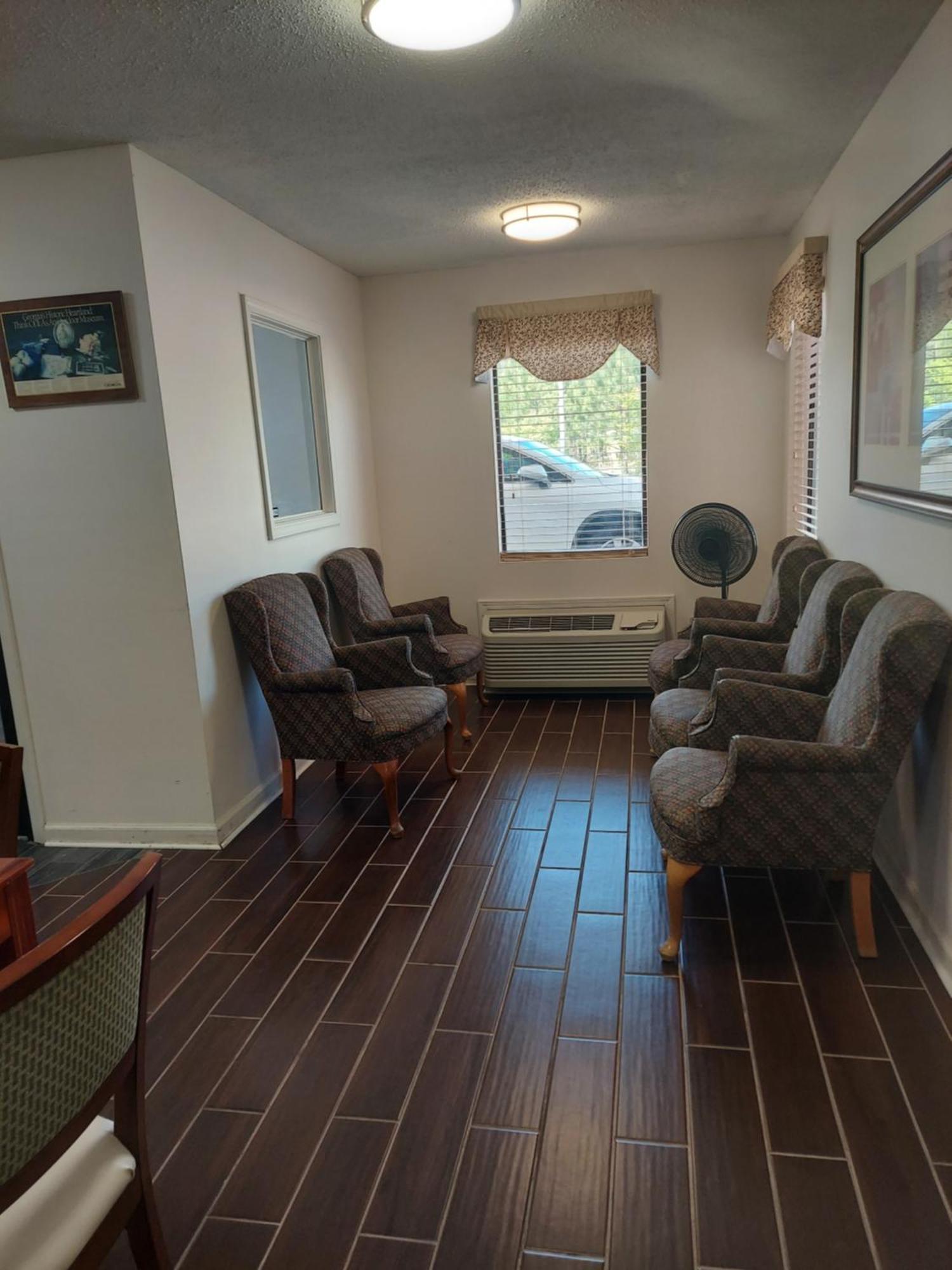 Shelaine Inn Jeffersonville ภายนอก รูปภาพ