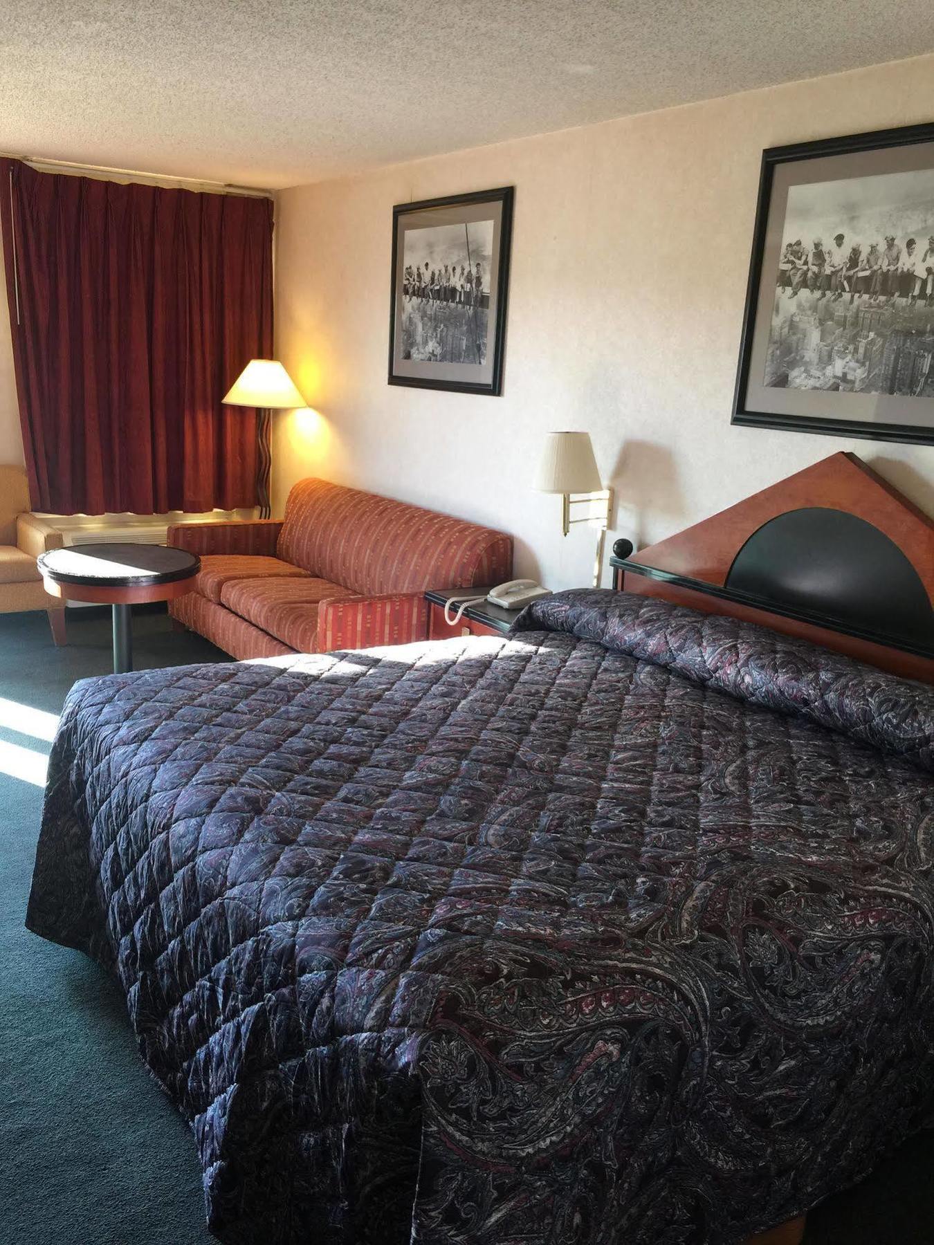 Shelaine Inn Jeffersonville ภายนอก รูปภาพ